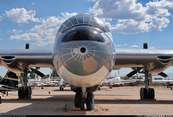 Convair RB-36H和平机