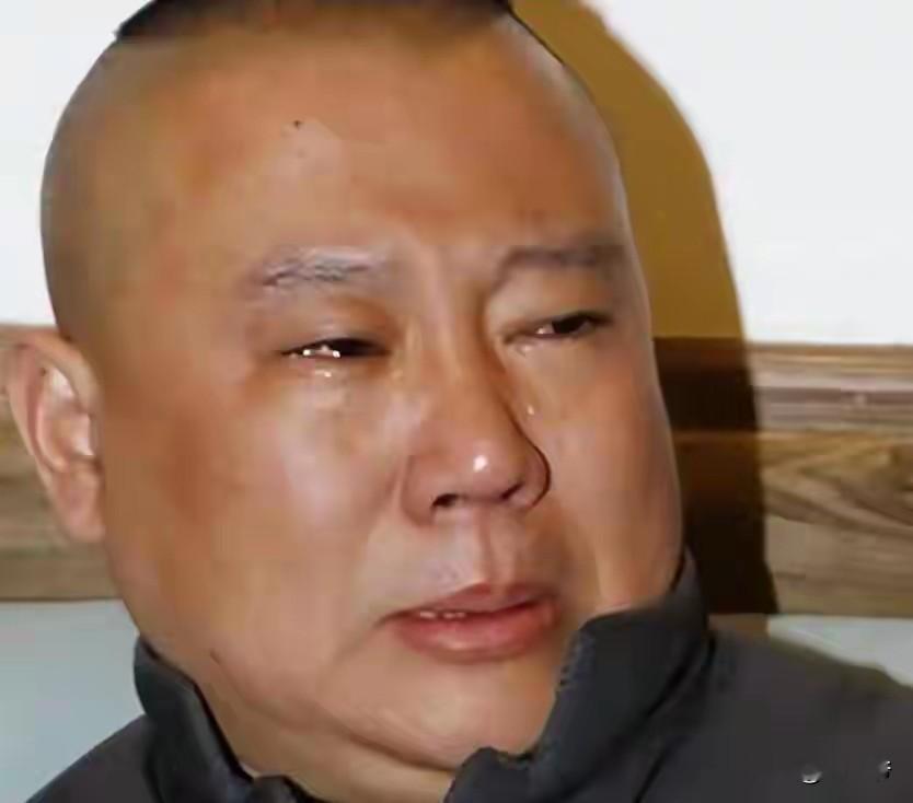 郭德纲这是摊上什么事情了，让他的节目全面叫停？