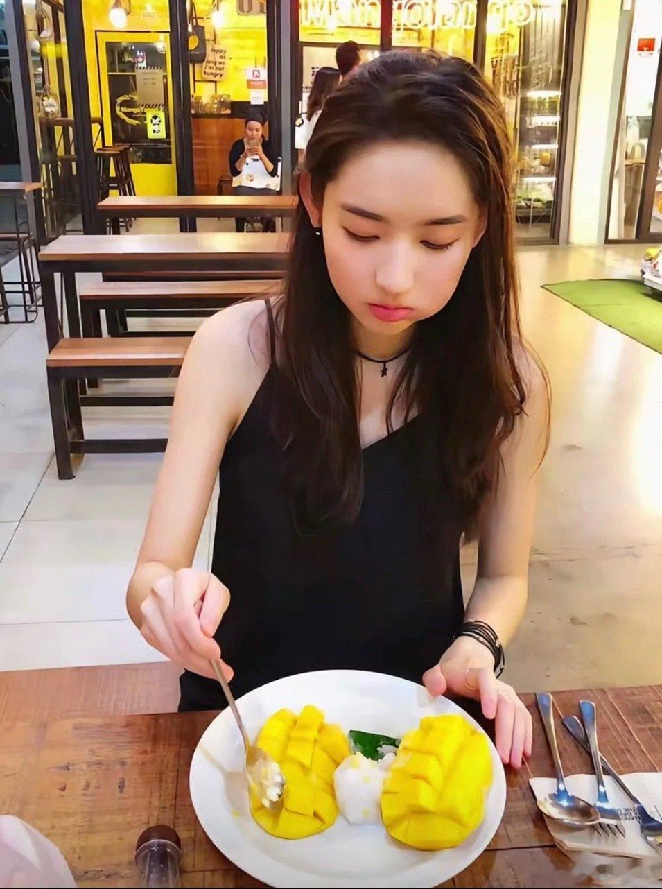 #王玉雯[超话]#  古早白月光 ​