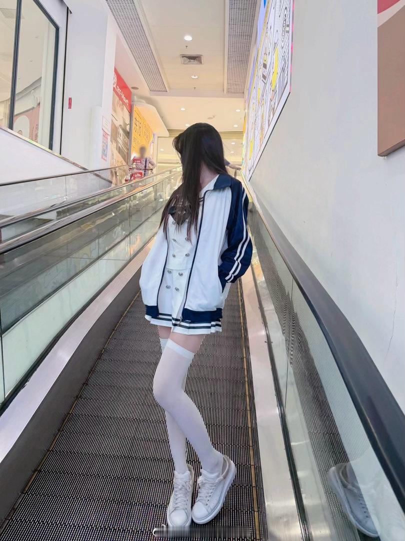 逛超市来了 ​​​