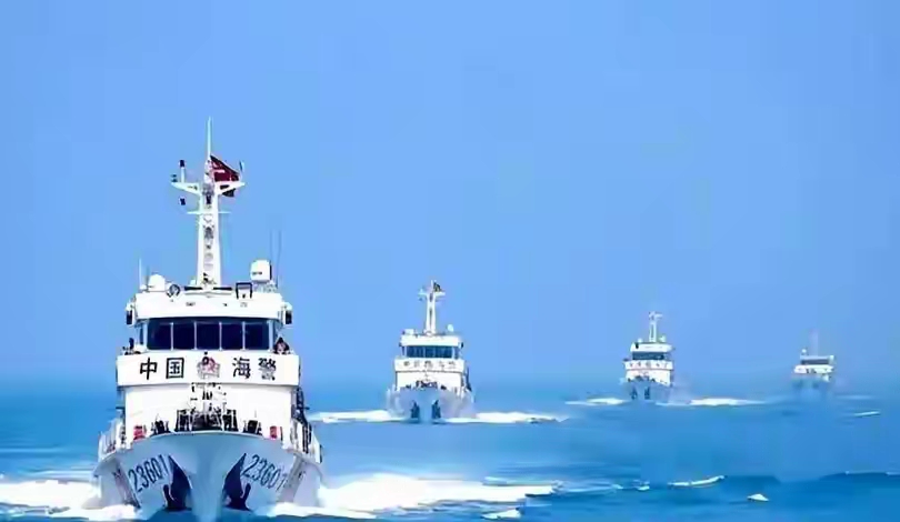 南海维权：专业克制不等于软弱退让

近期，菲律宾船只多次在南海蓄意冲撞中国海警船，引发舆论关注。有人质疑中国&34;只会忍让&34;，但事实远非如此。

一、菲方挑衅是蓄意碰瓷

从2024年8月仙宾礁事件，到2025年9月黄岩岛冲撞，再到2026年7月