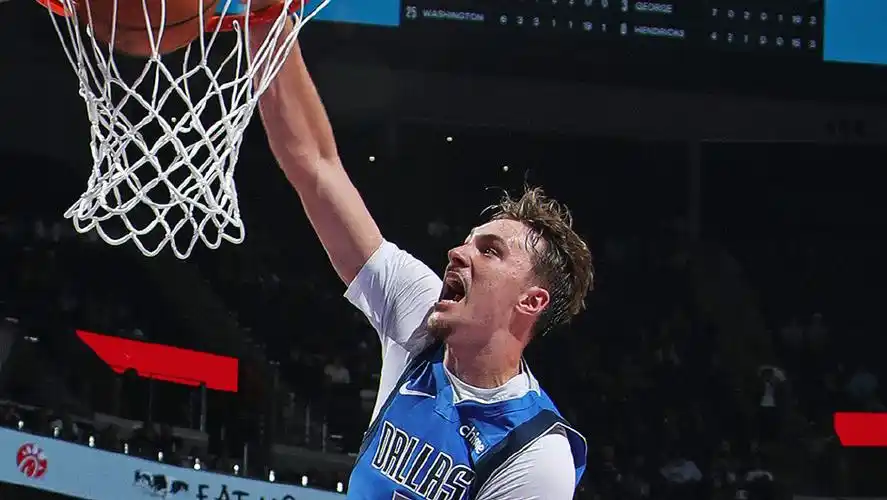 当年科比都做不到的事情！不愧为美国之子！NBA官方宣布独行侠状元‌库珀...