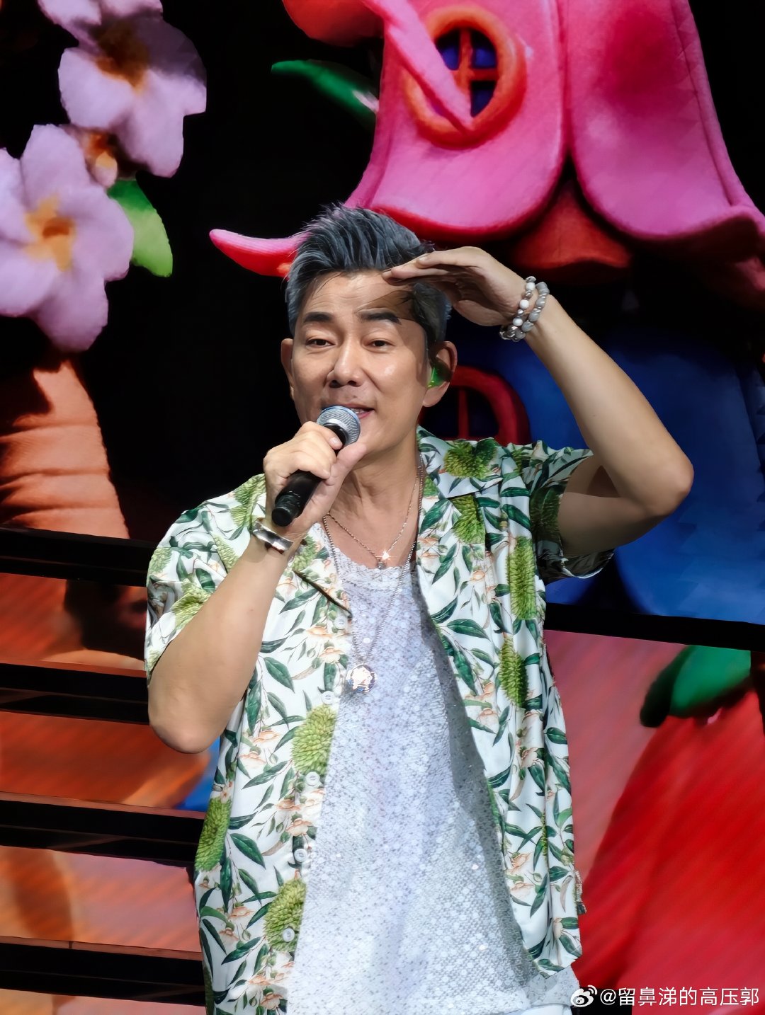 #任贤齐的小齐家族[超话]# 爱你😘 ​