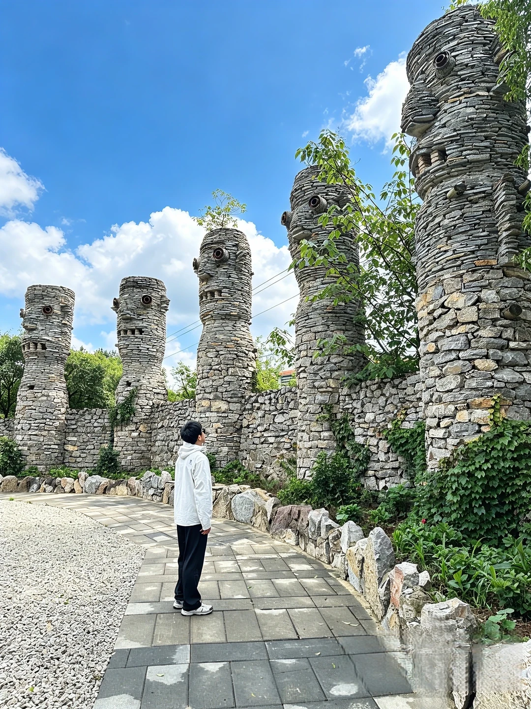 贵阳一日游｜闯进神秘部落，现实版神庙逃亡🏯