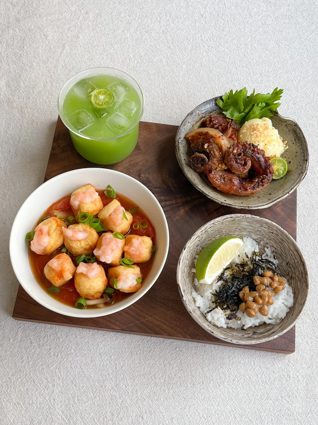 夏季饮食｜好喝又开胃的番茄豆泡酿虾滑🍅