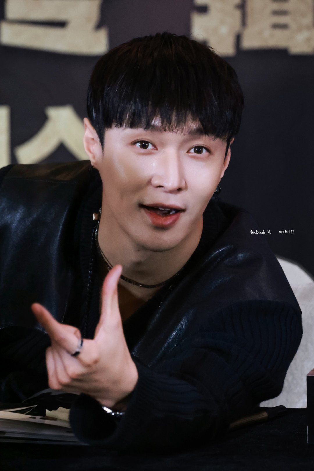 #张艺兴晚安# 

永远微笑 永远明朗 晚安💤 宝贝 愿好梦相伴！

zyx ​