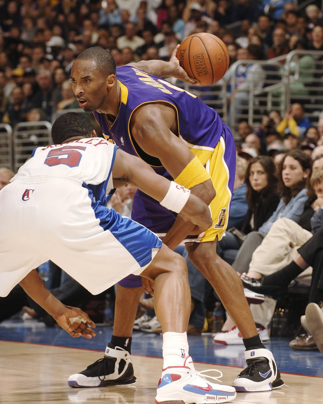 科比·布莱恩特

#nba老照片##nba乐爷# ​