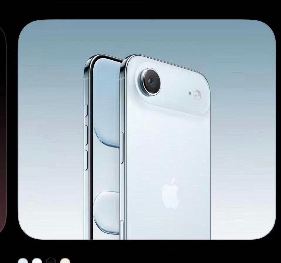 #苹果下架iPhone17Pro#感觉我手里的iPhone17Air卖二手的，也能多卖点钱了，前段时间4200买的二手，这下官方涨价了，大概率二手的也跟着涨价呀吧。 ​