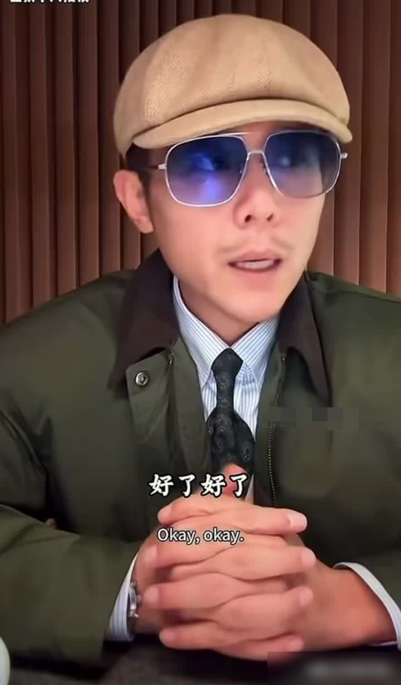 李一桐刚红那几年，圈里人都说她就是甜，没别的。结果10月15日大冰直播，一个女粉丝家里出事情绪崩了，大冰当场掏出手机联系李一桐。她秒回，原话就仨短句：可以可以，没问题，必须可以啊冰哥！
然后电话真打过去了。不是录播，不是公关稿。
大冰后来说了句挺重的话：大家都低估她了，她心里那根弦，比你们想象的