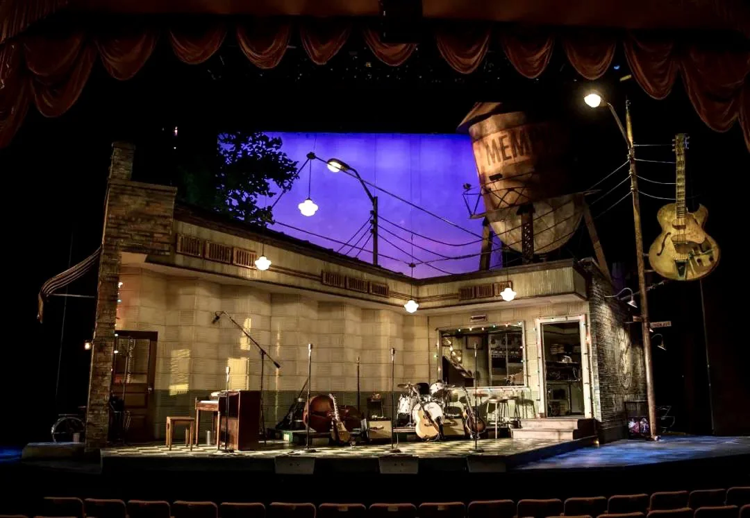 戏剧——舞台上的布景集锦（四）