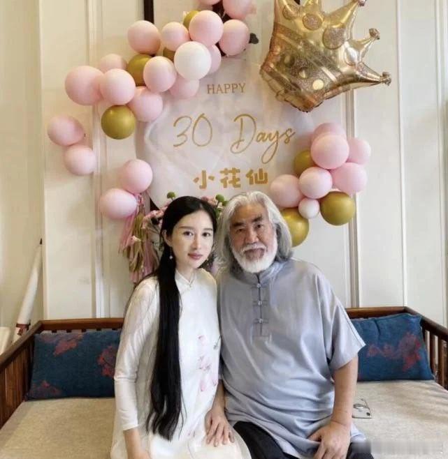 #张纪中妻子称已进入良性循环# 像张纪中夫妇这样的老年人，有钱有时间，最关键的是像张纪中，刘诗昆这些上了年纪的老年人如同打了鸡血，生龙活虎，20，30多岁的小年轻个个萎靡不振，像得了鸡瘟。现在社会，老人过的红光满面，年轻人活的无精打采。

现在的年轻人不敢生，把生育的任务就交给这些老年人 ​