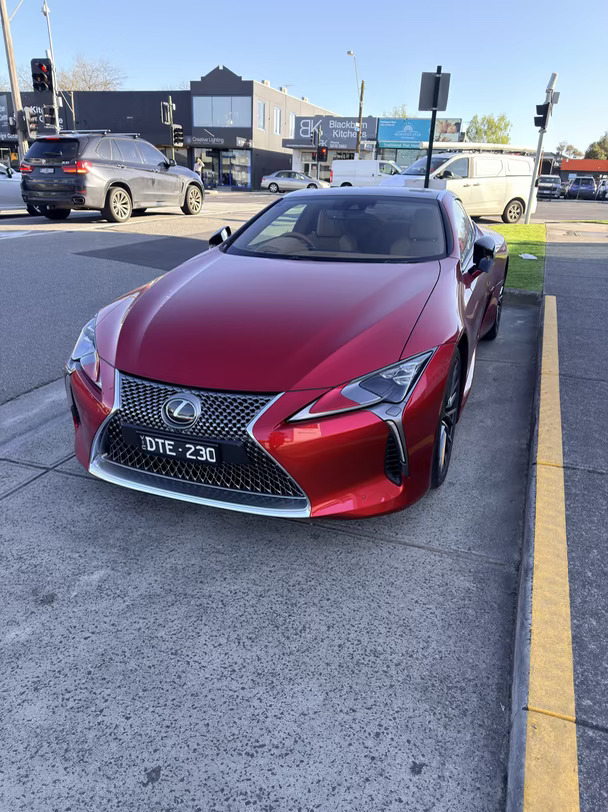 Last chance to own a 2025 LC500满配demo