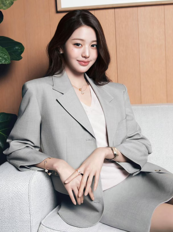 Young & Rich
