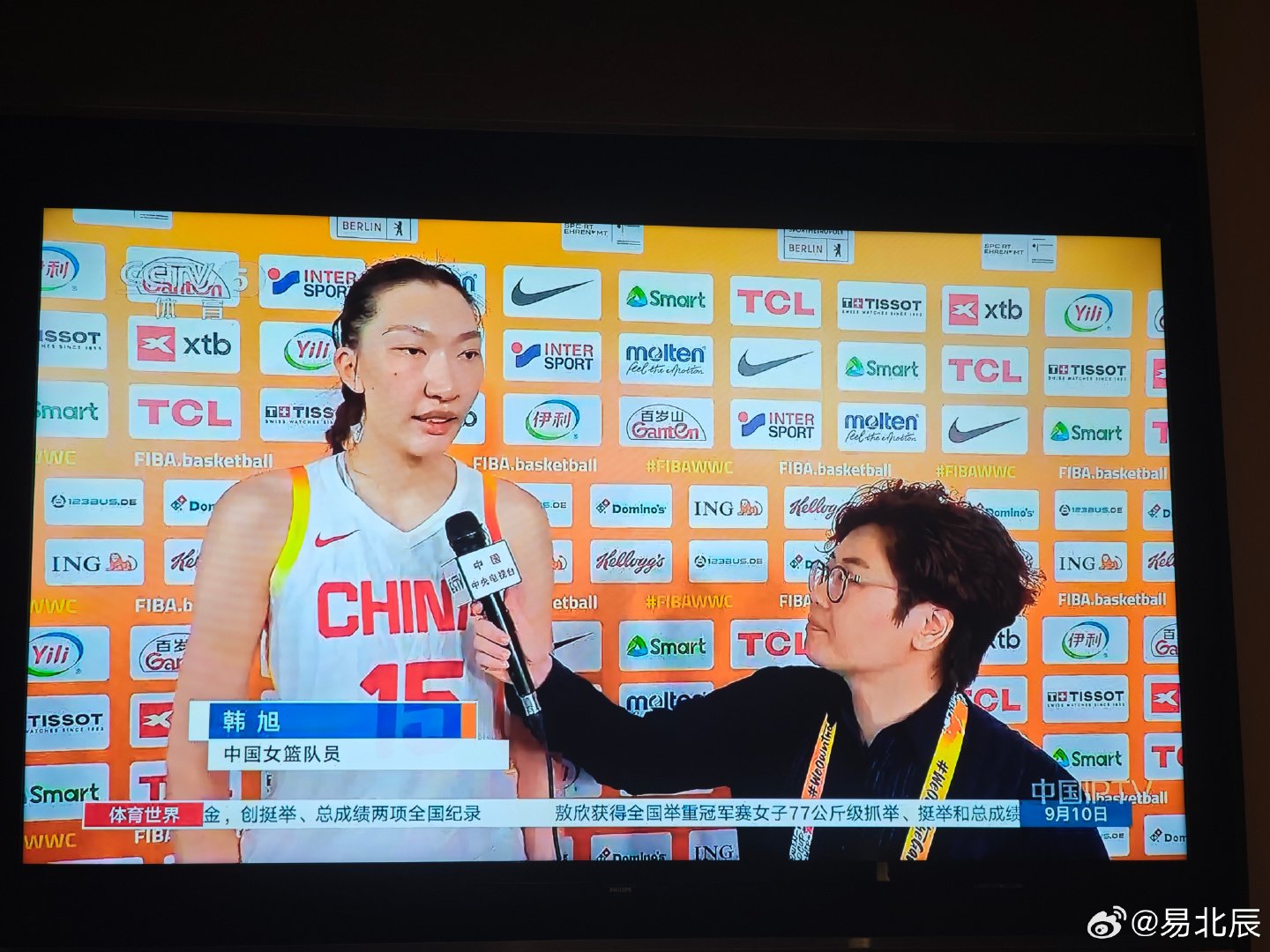 #中国女篮VS法国女篮#

韩旭当之无愧女篮领袖

多几个去WNBA历练吧

进步确实大啊 ​