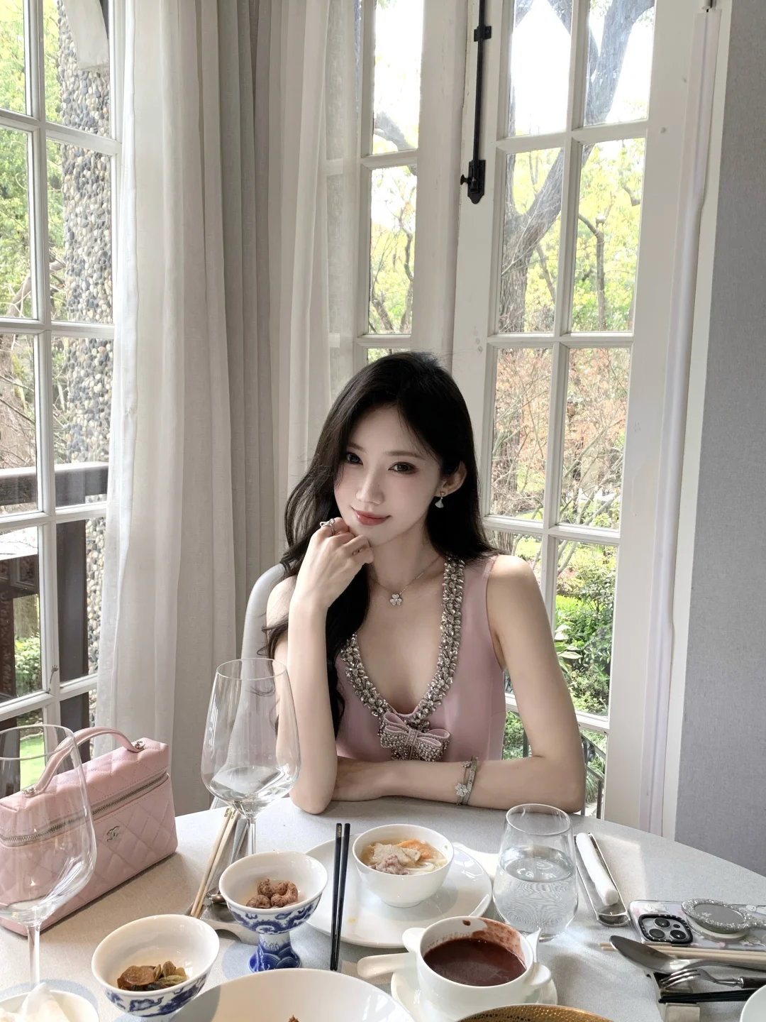 it feels like 🌷🩰✨