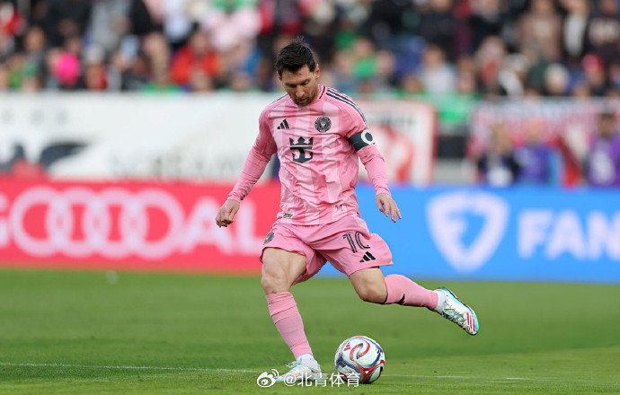 美职联第3轮，华盛顿联坐镇M&T银行体育场迎战迈阿密国际。上半场德保罗...