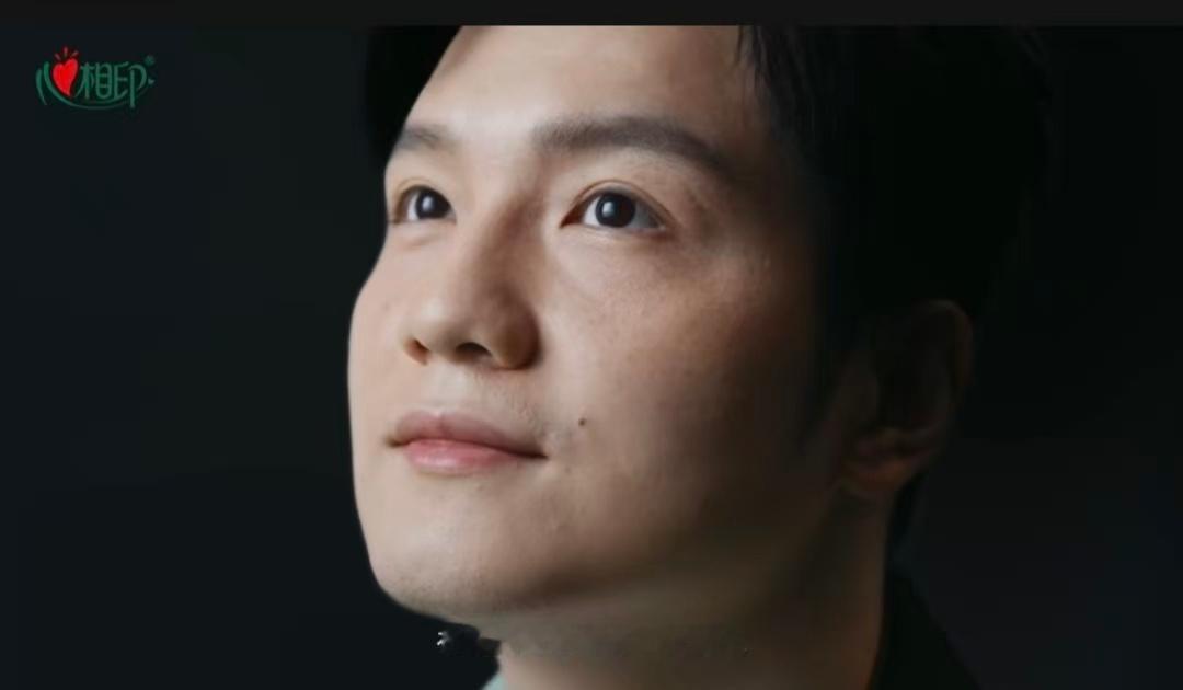 人生从没有既定答案，真正心怀热爱的前行者，始终向内深耕、和自己较量，一...